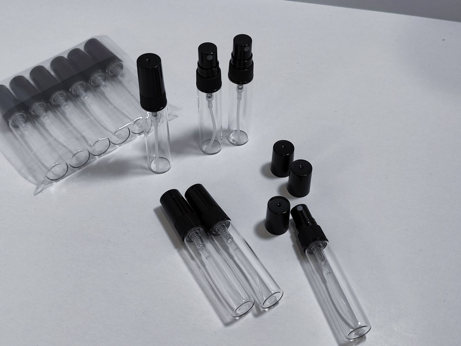 شیشه عطر 5میل تستر درب و والف پلاستیکی مشکی - Image 3
